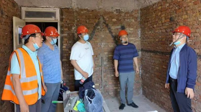 總經(jīng)理史智偉調(diào)研公司施工板塊在建項目
